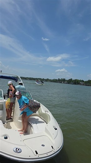 #jumpout #captainjacob #overboard #titanic #lol | overboard