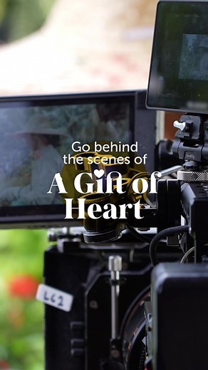 Step behind the scenes and discover the magic that brought our heartwarming New Year's tale to life. From laughter-filled moments to the meticulous crafting of each scene, this exclusive footage gives you a glimpse into the passion and dedication that went into creating “A Gift of Heart”! Join us in celebrating the spirit of the season. If you haven’t, watch the full film now on our Facebook page or YouTube channel. Ikuti perjalanan belakang tabir dan terokai sentuhan magis kisah Tahun Baru yang