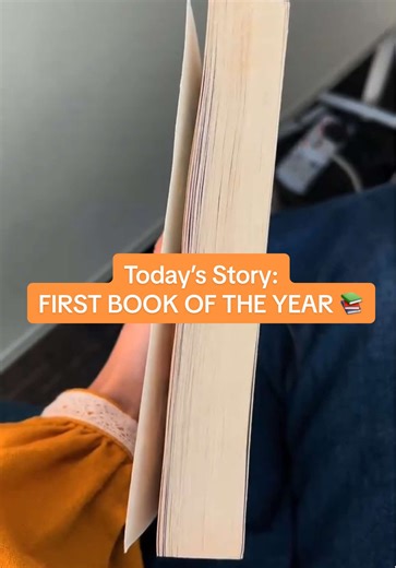 I’m already halfway through, and I’d say this was a great pick to start the year. The language is easy to follow, and the story is genuinely interesting. This book is definitely going on my recommendation list especially for anyone who wants to get back into reading 📚✨ #booktokmalaysia #booktok #bookrecommendations #easyreads #alzheimersawareness