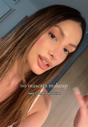 makeup routine/no makeup makeup - here’s a makeup tutorial doing a natural makeup look! using: westman atelier: foundation stick & contour rhode pocket blush it cosmetics concealer & Kosas makeup forever & tower 28 lip liners 🧸🪽✨ ##makeuptutorial##grwmroutine##lipcombo##nomakeupmakeup
