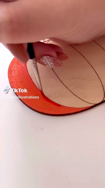 Get Creative this Autumn with Wooden Pumpkin Gouache Painting Kits!