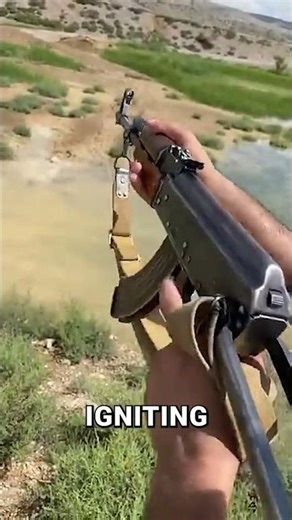 How the AK-47 Works in 20 Seconds 🔫 | #HowItWorks #AK47