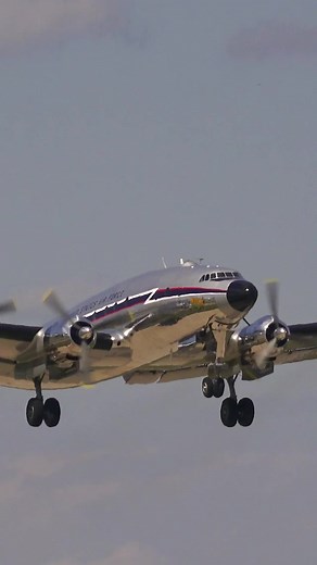 The Connie is in the house! Quite possibly the rarest aircraft I’ll ever film! N422NA is one of the last airworthy Lockheed C-121 Constellations. This particular one just having its first flight last month after being restored! This particular Connie was the former transport aircraft for General MacArthur during the Korean War. What an amazing aircraft! #aviation #airplanes #flying #aviationlovers #aviationdaily #aviationgeek #avgeek #avgeeks #airplane #airplanelovers #lockheed #eaa