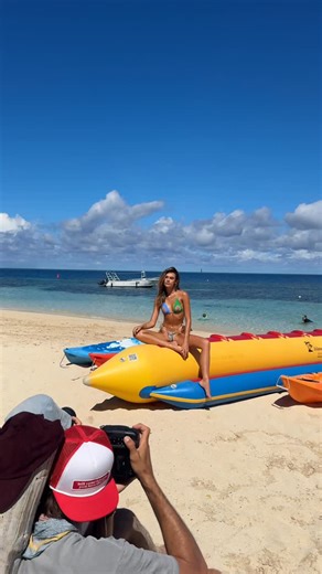 Imogen Bilios 🧿 on Instagram: "@billabong_womens_australia bts 👙🍹🪸🍉🌴"