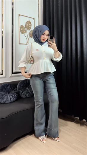 OOTD•BEAUTY•TREND•SHOPEEHAUL on Instagram: "( SPILL LINK OUTFIT BACA CAPTION👇🏻) Komen spill yg mana duluan?? • CARA BELI👉🏻KLIK 𝐋𝐈𝐍𝐊 𝐋𝐀𝐌𝐀 DIBIO @spechijab.indo >>CARI NOMOR YANG SESUAI PRODUK>>LALU KLIK LINK✨ - •From tiktok@ - #outfithijab #outfitoftheday #outfitinspiration #outfitpost #outfitideas ootdfashion"