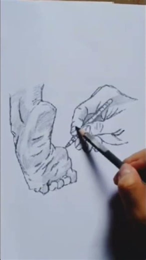 Hand Drawing a Foot with a Pencil Sketch ✏️🦶💡