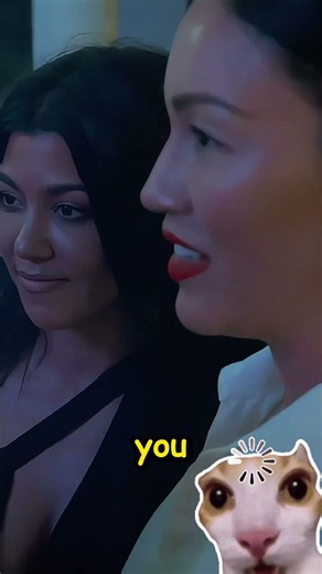 “You’re a Lunatic!” Khloé & Kourtney’s Girls Trip Ends in Fights, Tears & Club Drama