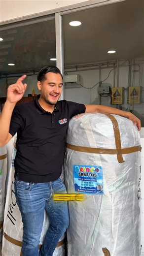 🚀 Esta es la cantidad de inflables que fábricamos al mes... Sí, así como lo lees. Diseñamos, personalizamos y enviamos inflables a todo México y al extranjero. Brincolines, toboganes, acuáticos, arcos… ¡Lo que se te ocurra, lo hacemos! 📲 ¿Tienes una idea? Escríbenos directo en Instagram: @brincobebetos y cotiza el tuyo. 🔍 Inflables para fiestas infantiles | Inflables personalizados | Brincolines en México | Inflables al mayoreo | Negocio de inflables | Brincolines para emprendedores | Fabrica