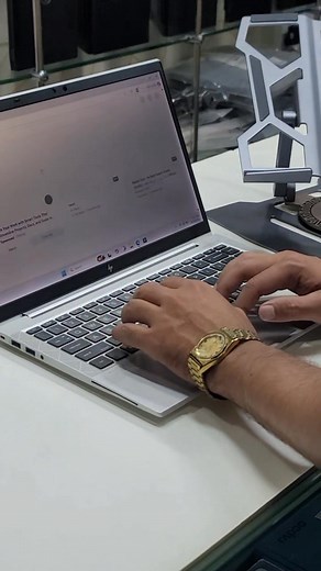 Drop review and comment .MacBook Price in Pakistan MacBook Air M4...