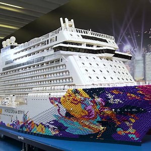 2.7M views · 40K reactions | Con una nave da crociera da 2,5 milioni di mattoncini  è subito ora di pensare alle vacanze estive  | LEGO | Facebook