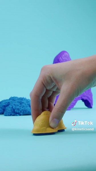 Let's build an underwater world with Kinetic Sand Project Planet Coral Reef! 🐟 #KineticSand