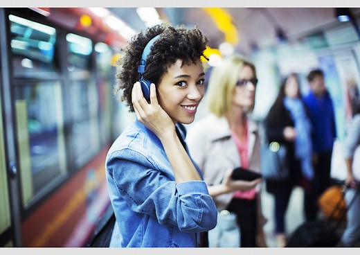 8 essential cell phone accessories for your new phone | TechBuzz by AT&T