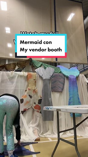Mermaid Vlog: Tails, Tops, and More at Convention