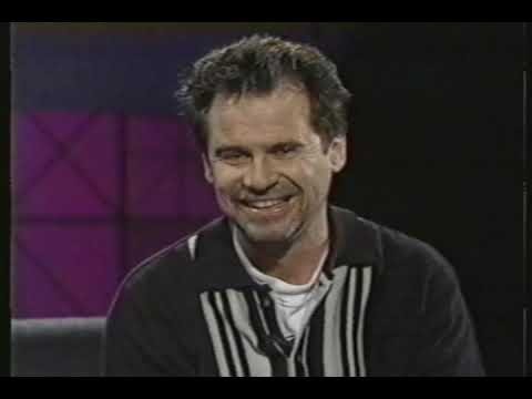 DENNIS MILLER LIVE: JULIA LOUIS DREYFUS FEB 9 1996 BETTER COPY