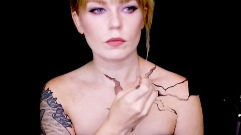 Turning emotions into a haunting Halloween makeup art