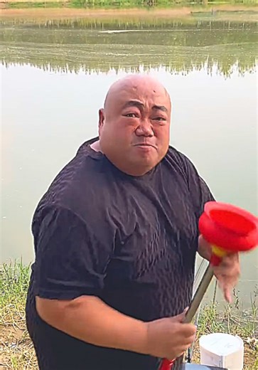 Hilarious Chinese Prank Videos That Will Make You Laugh