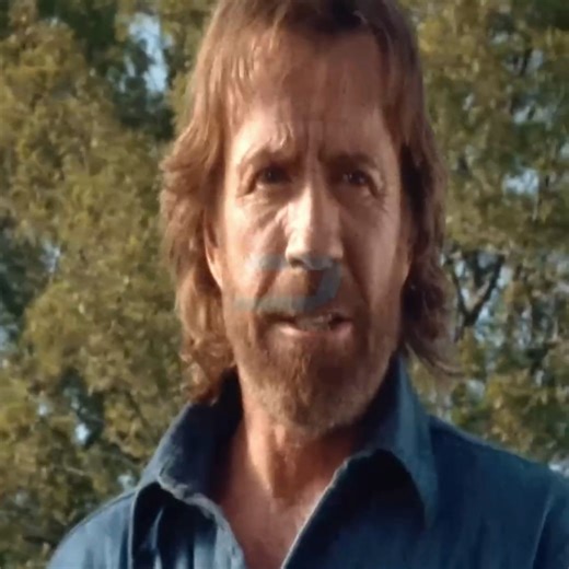 Aggressive cowboy assaults Chuck Norris | M-Entertainment