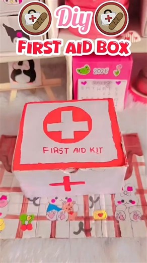 diy first aid box ✨#diy #firstaidbox #artandcraft #craft #handmade #craftideas #creative #cutecraft