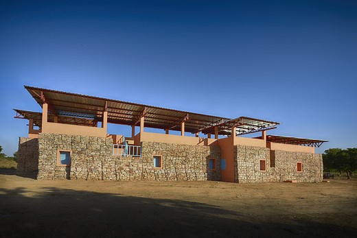Falatow Jigiyaso Orphanage / F8 architecture   Gérard Violante