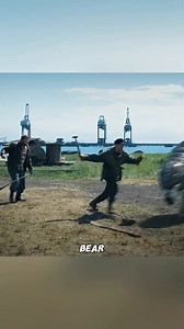 The Bear Thought He Was Easy Prey… Then the Truth Was Revealed #shorts #viralshorts | Movie-Geek