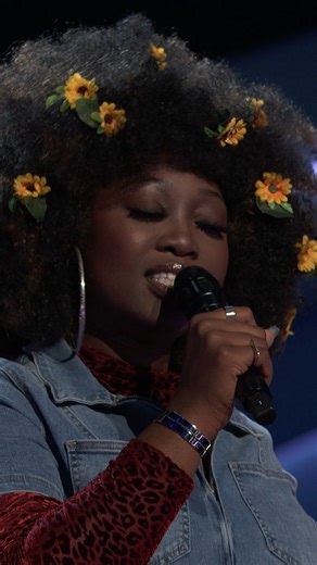 Alexia Jayy steps into “(You Make Me Feel Like) A Natural Woman" by Carole King and delivers nothing but pure soul! Which Coach is she choosing? The Voice premieres Mon 9/8c | NBC and next day on Peacock | The Voice