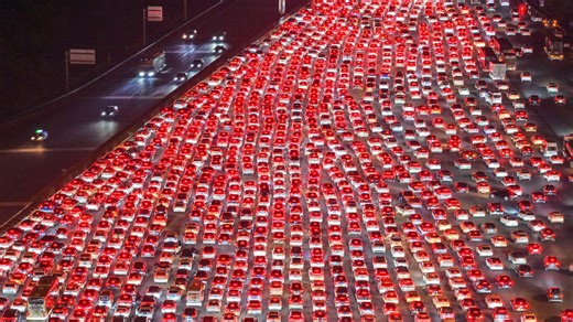 Mega-Stau an Mautstelle Wuzhuang in China