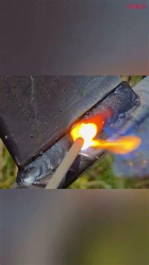 Watch This Red Hot Metal Get Welded Perfectly #smaw #weldingvideo