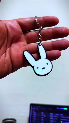 Llavero de Bad Bunny en impresión 3D