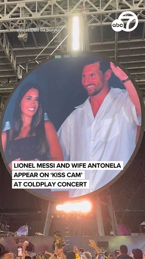 237K views · 6K reactions | A less controversial 'kiss cam' sighting...