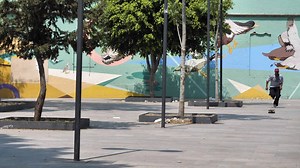 19K views · 299 reactions | The #DCLYNX, available now in very limited quantities at select DC retailers and online: www.dcshoes.com/Heritage Tiago Lemos Noseslide pop-over as seen in the upcoming #DCLATAMSUPERTOUR video ️ Jimmy Astleford Chris Ray DC SKATEBOARDING #DCHERITAGE | DC Shoes | Facebook