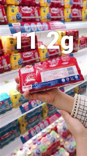 Vitagen vs Yakult, which is better ? #hannahdietitian #healthyeating #yakult #vitagen