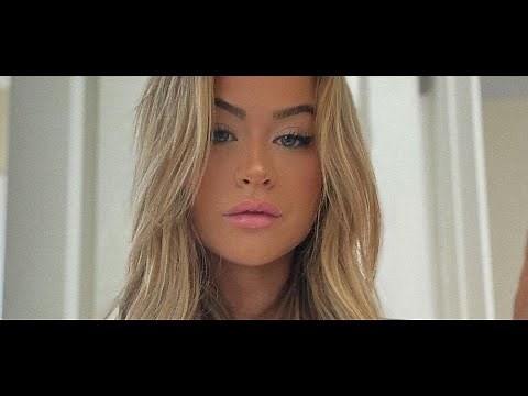 EMILY ELIZABETH Bikini Bombshell EXPOSED!