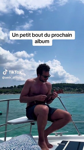 La paix : Découvrez le nouveau titre d'Amir