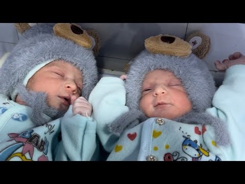 Cutest NICU Twins Getting Ready to Go Home With Mama & Papa 👶👶🏠 #NICUTwins #NewbornCare🤲🙏❤️