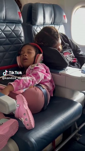 Aruba 💕 On the UTV tour i got to see -Blackstone Beach -Andicuri Beach -Bushiribana Gold Mill Ruins -Wariruri Bridge -California Lighthouse #travel #aruba #arubaonehappyisland #traveltiktok #travellife #vacation #earlymorning #arubatiktok #arubatravel Baranca Blanco Beach