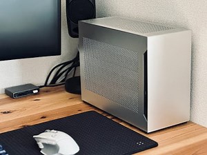 LIAN LI DAN A4H2O / core i7 13700K / RTX4080 SFF PC Build