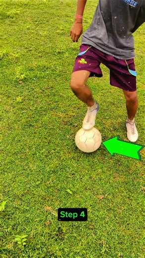 Tutorial desse drible brabo#football#skills#footballshorts#viral#shorts