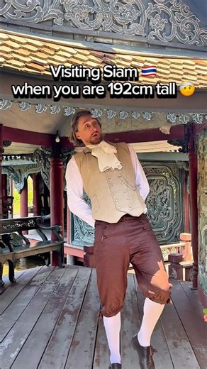 What Visiting Siam is Like at 192cm Tall 🇹🇭🤕🇫🇷 #Farang #History #Thailand
