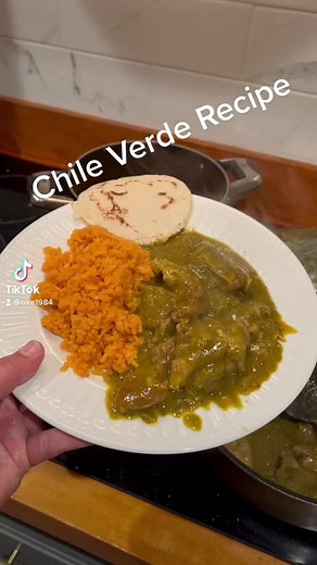 Delicious Chili Verde Recipe for Home Cooks