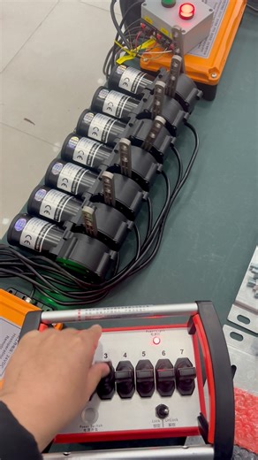 7-way wireless remote control, wireless proportional remote control, crane remote control, remote control is more convenient12/24V crane wireless proportional remote control, crane truck wireless remote control#palfinger #hiab #effer #pm #zoomlion #sany #grua #vdsconstruct #hiabpolska #mercedes #arocs #truck #vds #zabudowa #crane #hiab #palfinger #body #hookloader #asa #vanderstichele #vadersticheledotcom #truckrestoration #multilift #scarrabile #hydraulicequipment #tippingsolutions #camion #app