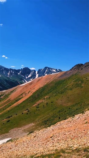 I'm not a sucker for much, but you'll see me running to catch a view like this one!! 👀🤗 | Stephanie Marie