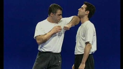 马伽术技巧 ，中文字幕