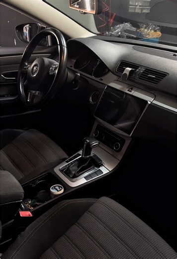 Explore the Passat CC Features and Specs