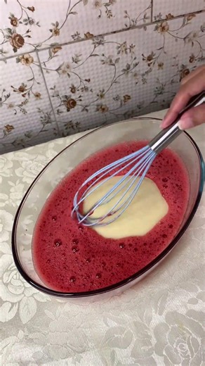 Pudim de Morango 🤤🍓 #pudim #flan #sobremesa