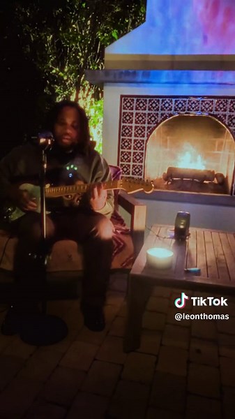 Leon Thomas on TikTok