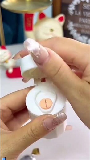 Amazing 4-in-1 Pill Box Cutter & Grinder! Must-Have Travel Gadget