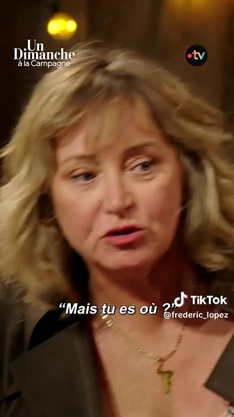 « J’ai de l’énergie pour 2 personnes » : Julie Ferrier évoquer son enfance avec sa mère... Rendez-vous cet après-midi à 16h sur France 2 pour (re)découvrir Julie Ferrier et les autres invités ! #julieferrier #davidfoekinos #gérardholtz #udalc #undimanchealacampagne #france2 #francetv #fredericlopez #inédit #dimanche #emission