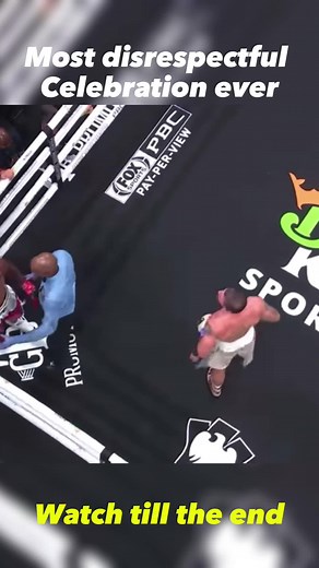 Caleb plant is too cold 🥶 #boxing #sport #knockout | Caleb Plant Vs Canelo