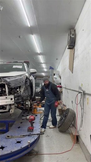 Кузовний ремонт Фрейм# Body shop Frame