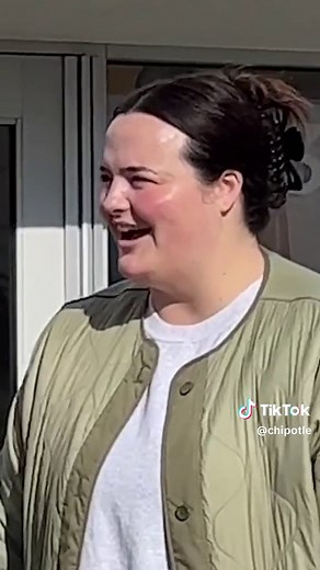 Beef Barbacoa vs Steak: Exploring the Flavorful Options at Chipotle